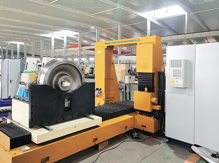 图片包含 室内, 卡车, 办公室, 桌子 AI 生成的内容可能不正确。